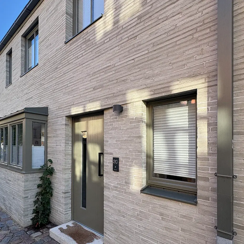 choose-image-1080x1080